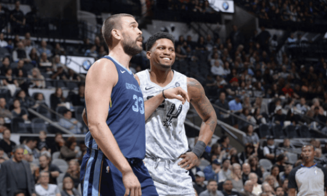 约翰斯顿在 约翰斯顿在