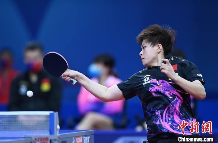 恰恰在于他 恰恰在于他