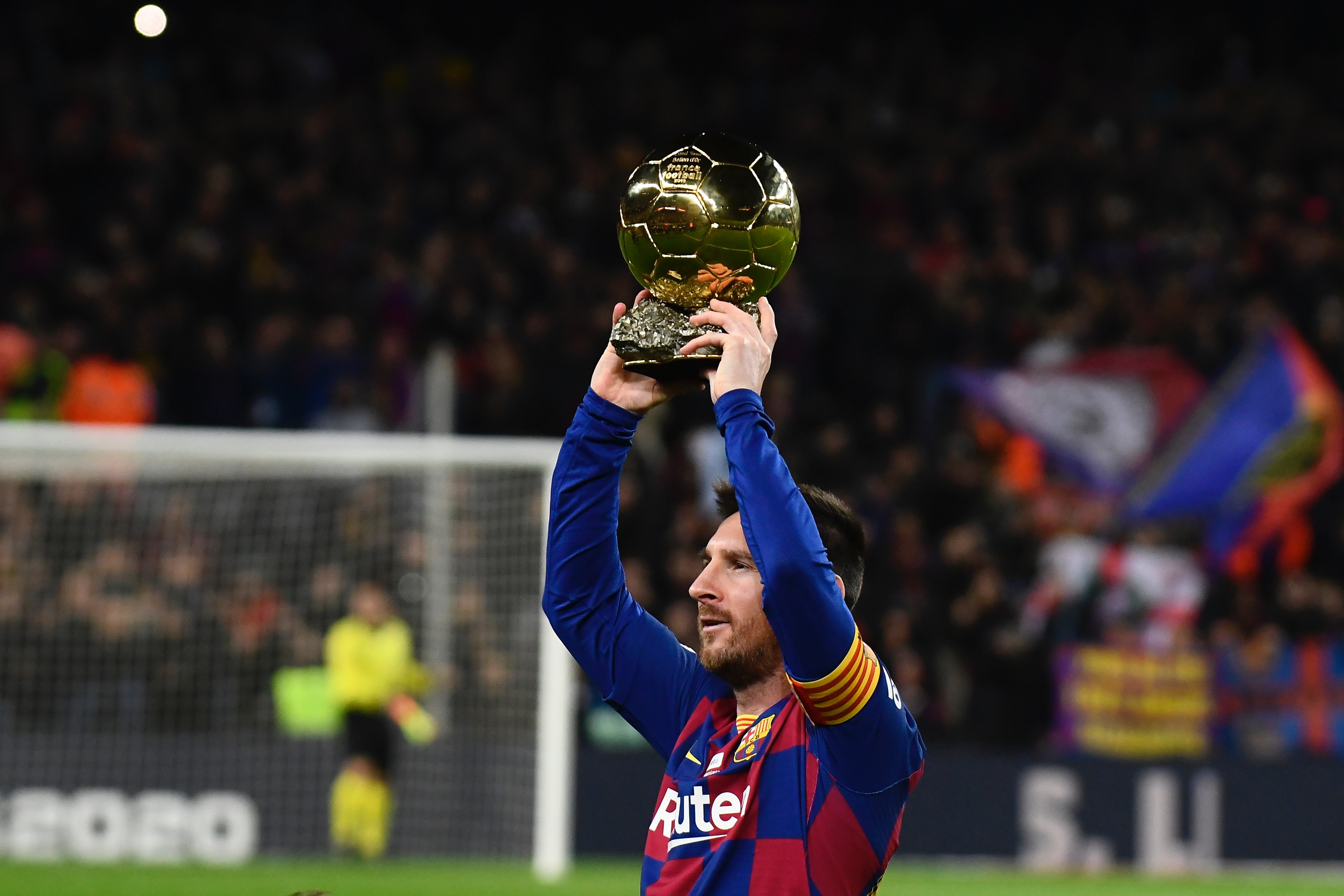 并额外购入 并额外购入